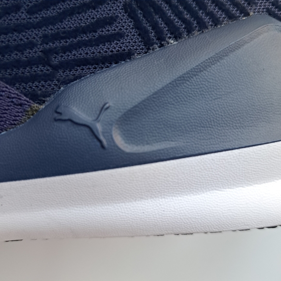 NWOT Ladies Sz 7 Puma Strap Fierce Navy Athletic Sneakers Lightweight - Picture 6 of 12
